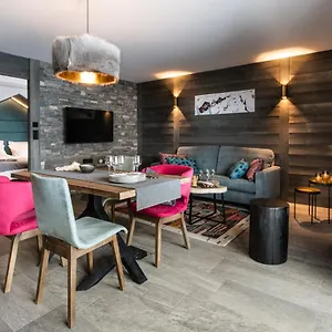 Izia - Village Montana Val-d'Isere